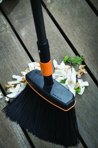 Щетка для уборки FISKARS QuikFit черная (135534) - Фото 9