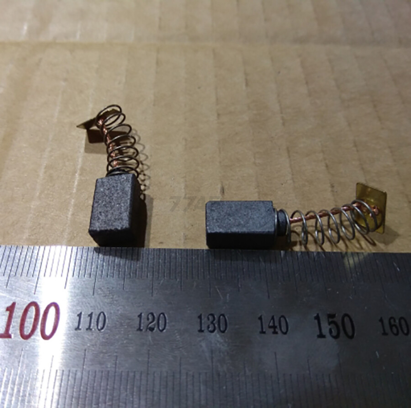 Щетки угольные для WORTEX 2 штуки (Z1C-DS-26KI-76)