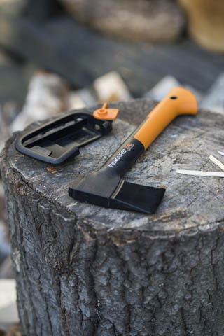 Топор универсальный 0,7 кг FISKARS X7 (1015618) - Фото 12