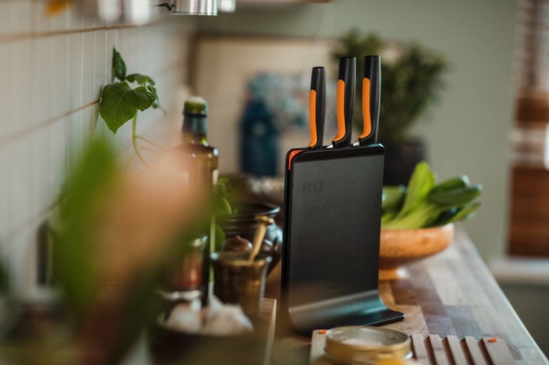 Набор ножей 3 штуки FISKARS FF пластиковый блок (1057555) - Фото 13