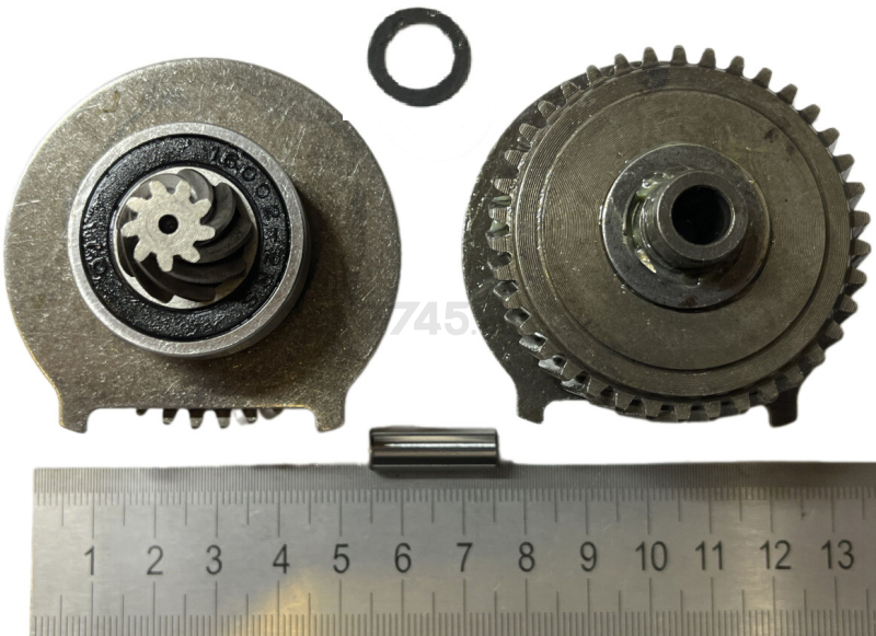 Вал с шестерней в сборе для перфоратора BULL BH3202 (RH32S2-047-061)
