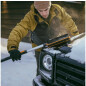Щетка для снега со скребком телескопическая FISKARS X-series 96-121 см (1078492) - Фото 8