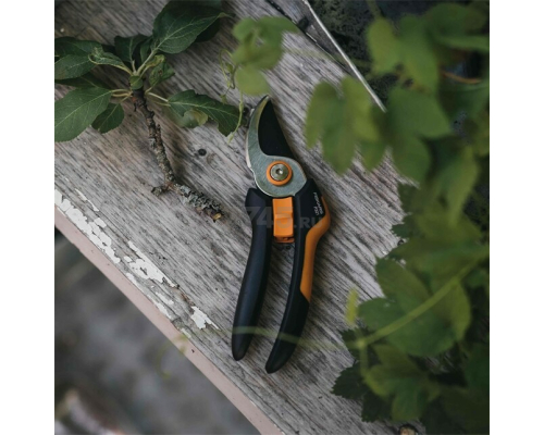 FISKARS Solid P321 1057162