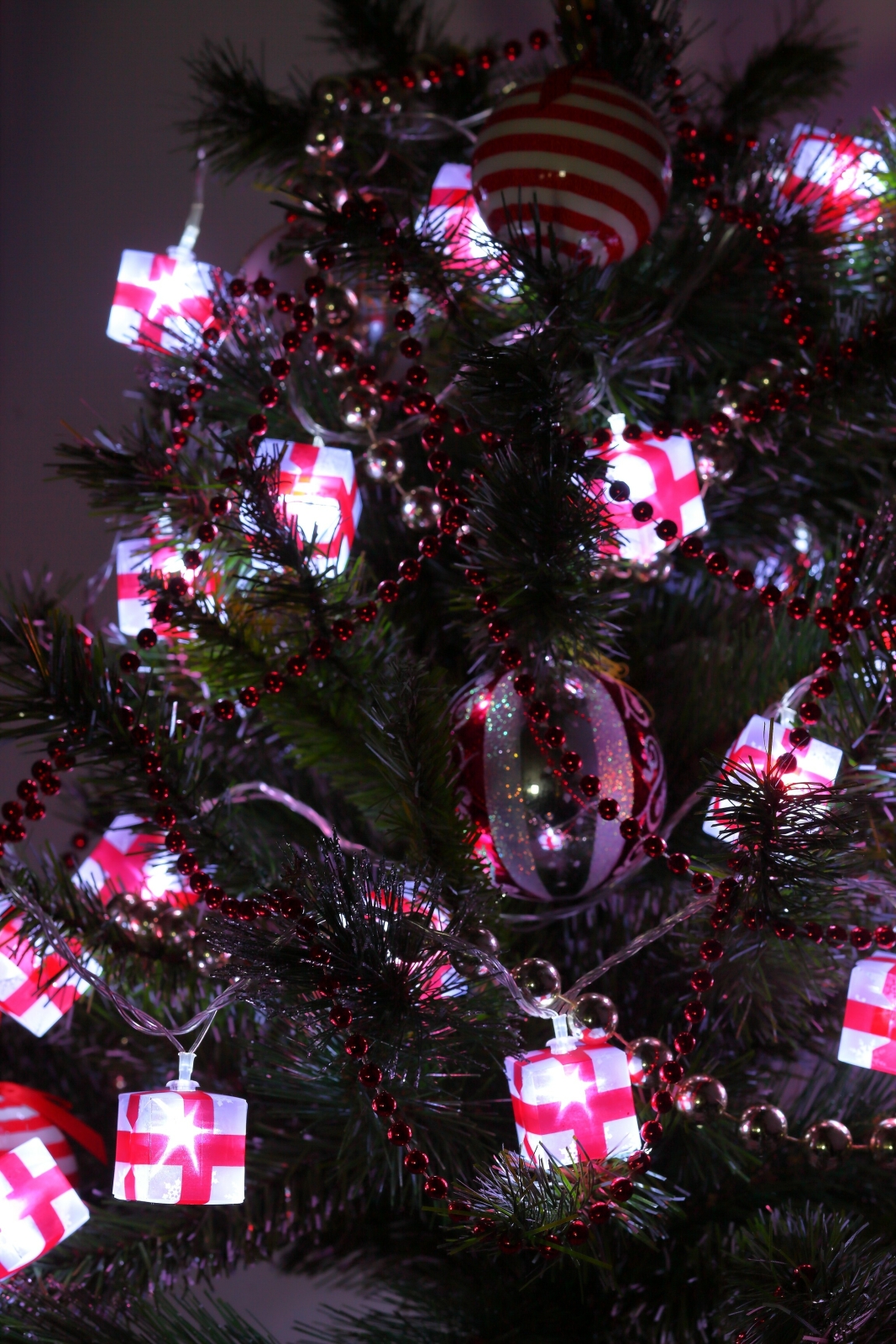 Гирлянда новогодняя светодиодная ЭРА Enin-3P Нить Подарки 3 м 20 диодов белый - Фото 7