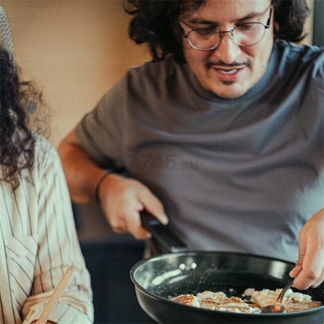 Сковорода алюминиевая 28 см FISKARS Hard Face (1075520) - Фото 10