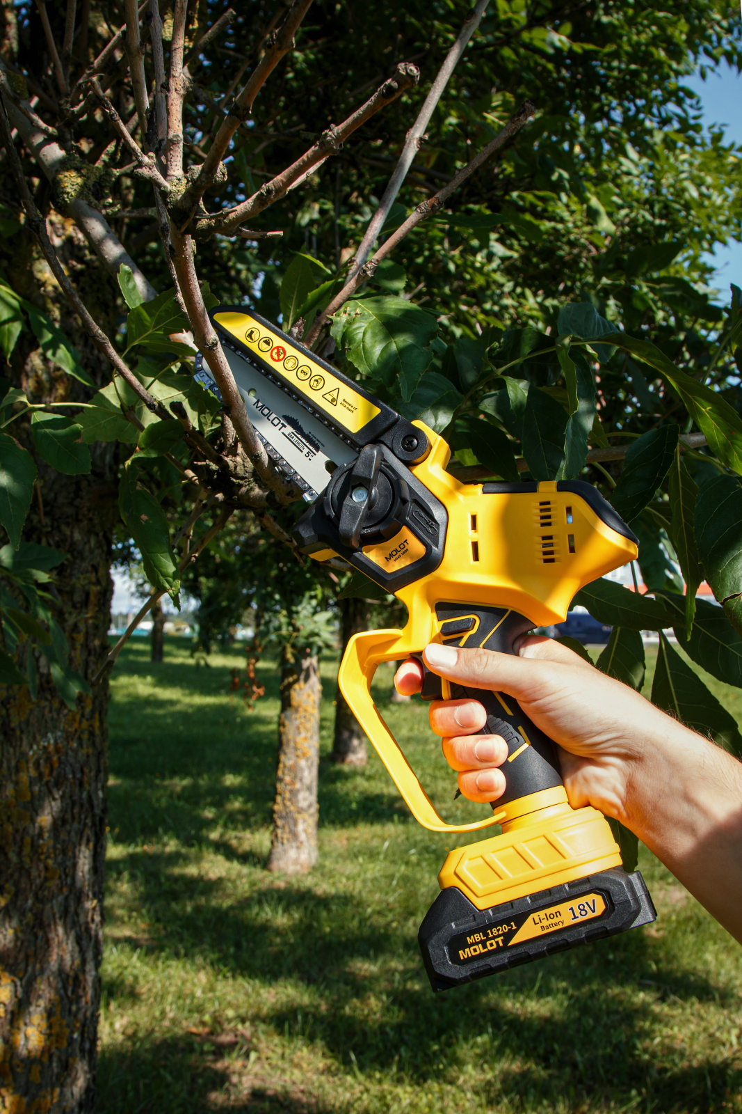 Пила цепная аккумуляторная MOLOT MMS 1805 XLT Lite SET (1334936) - Фото 14