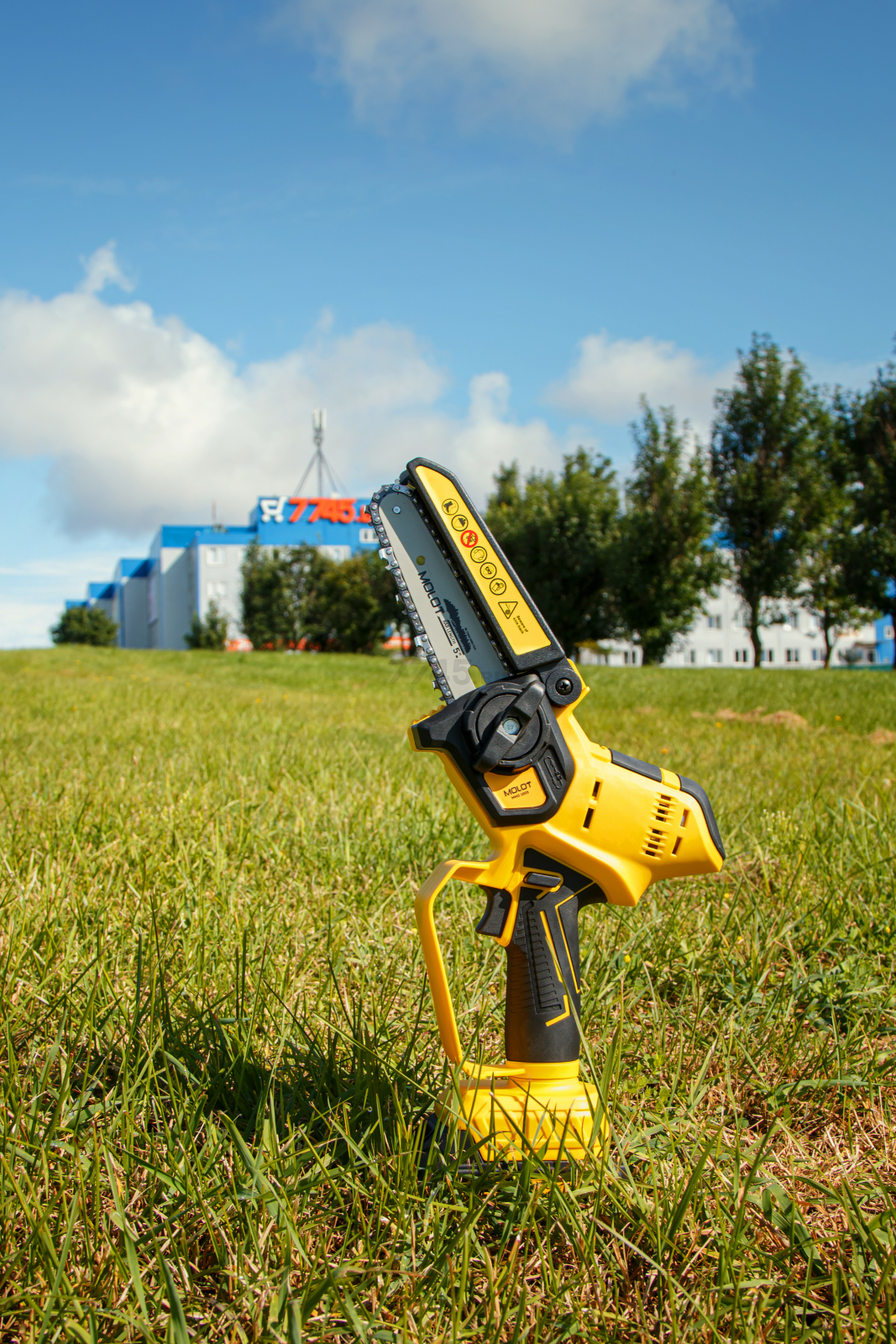 Пила цепная аккумуляторная MOLOT MMS 1805 XLT Lite SOLO (1334935) - Фото 12