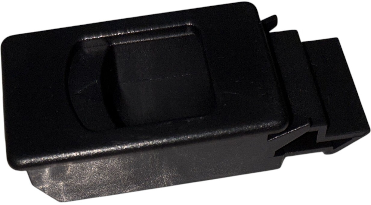 Защелка крышки боковой для сварочного аппарата ALTTENA S2000, S2200 (101326-5)