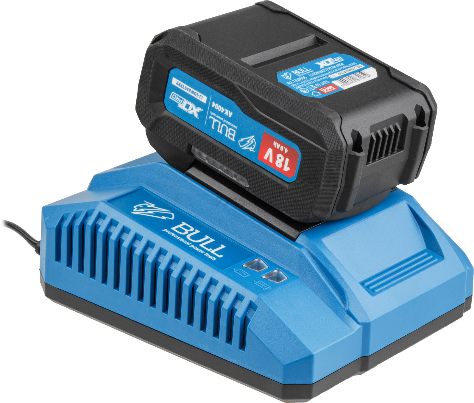 Комплект аккумулятор 18В 4Ач и зарядное устройство BULL XLTpro SET (2329061) - Фото 3