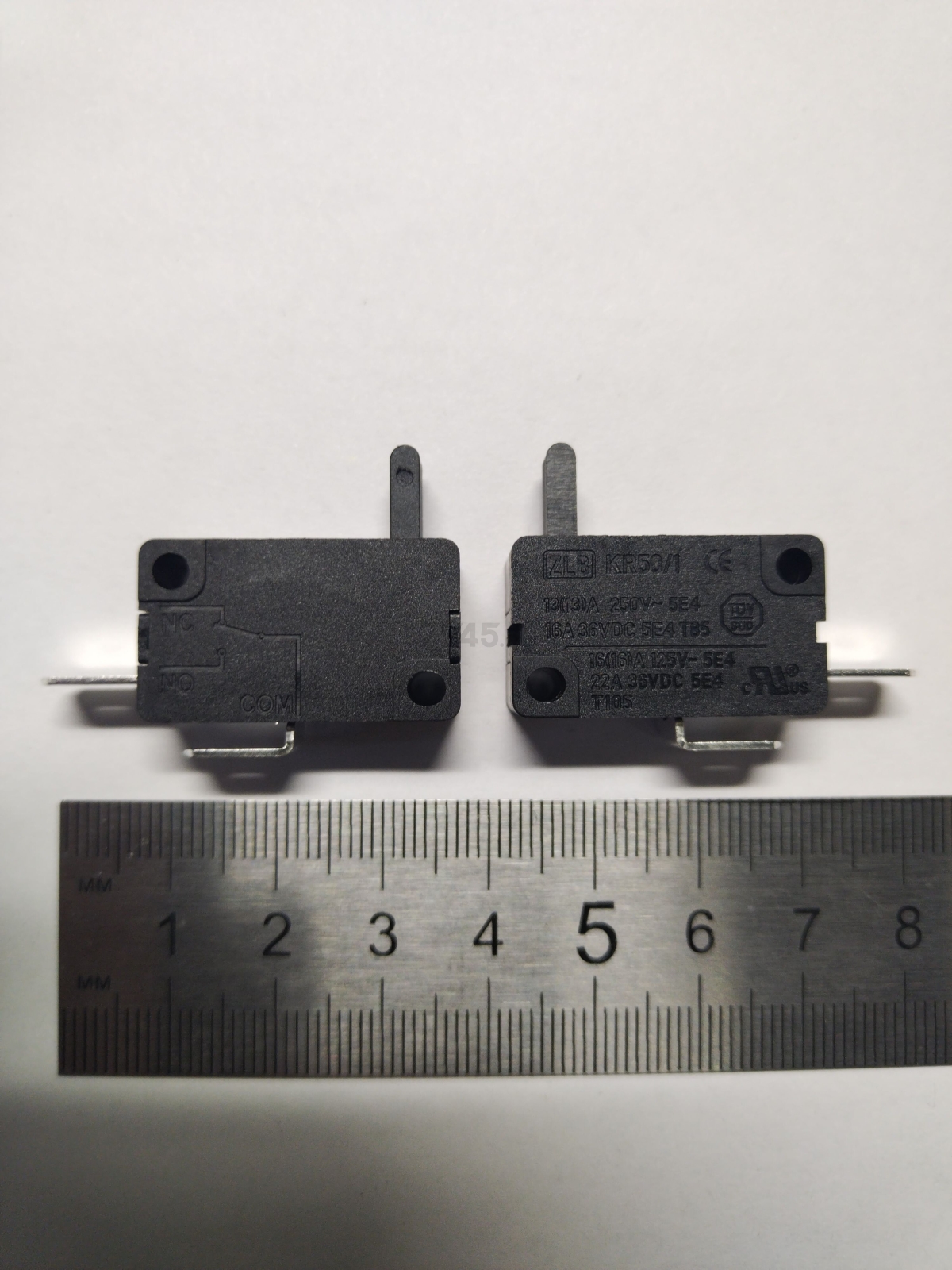 Микровыключатель для ленточного станка WORTEX IBS3585 (JFB08F-168) - Фото 2