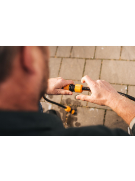 Муфта соединительная для шлангов 1/2 и 5/8 FISKARS 