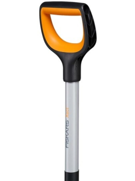 Лопата штыковая FISKARS Xact 