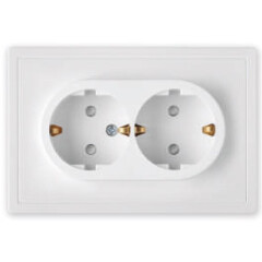 Розетка скрытая BYLECTRICA Carre