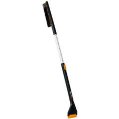Щетка для снега телескопическая со скребком FISKARS X-series