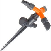 Распылитель круговой на пластмассовой пике STARTUL GARDEN (ST6010-11)